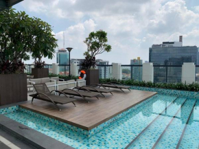 The Rixx Classic Apartment@D1/pool/gym/Netflix/fun